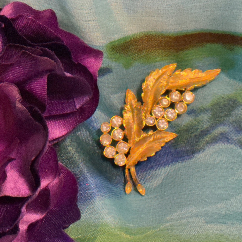 Gold-tone Leaf Brooch with Rhinestones